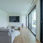 Paradise 게스트하우스 4*