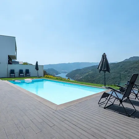 Paradise Geres