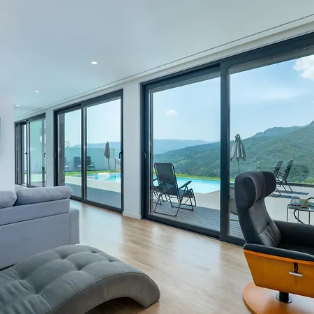 Guest house Paradise 4*