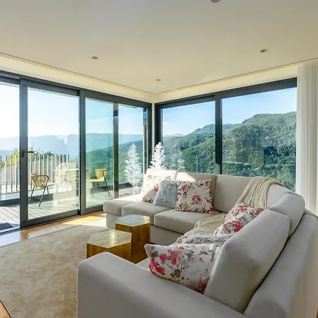 Paradise Guest house 4*