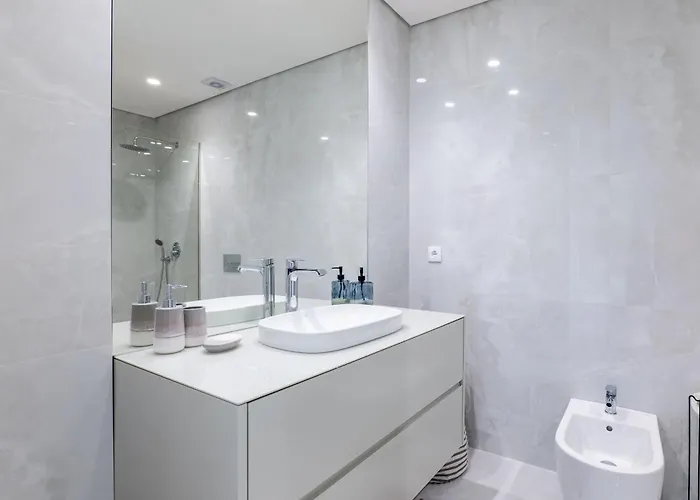 Paradise בית הארחה 3*