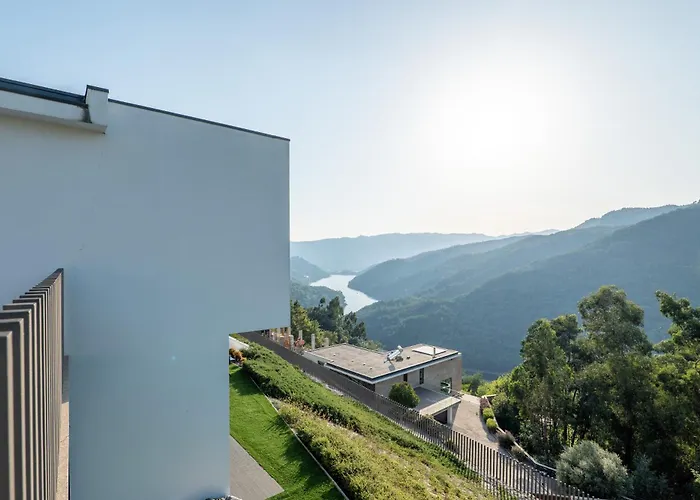 Paradise 3* 제어스